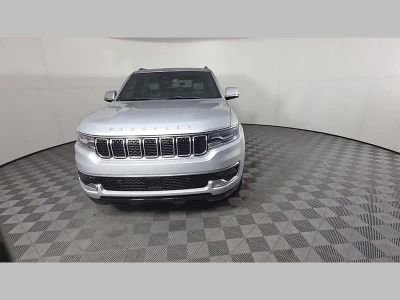 2022 Jeep Wagoneer — photo 52 view