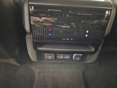 2022 Jeep Wagoneer — photo 26 view