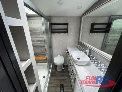 2022 Jayco North Point - Photo 16