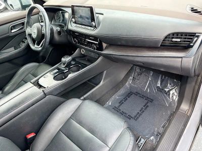 2021 Nissan Rogue — photo 14 view