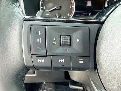 2021 Nissan Rogue — photo 38 view