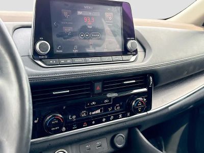 2021 Nissan Rogue — photo 28 view