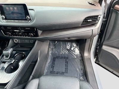 2021 Nissan Rogue — photo 18 view
