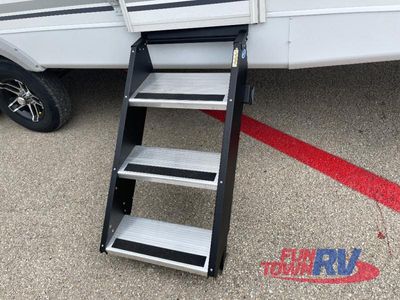 2026 Coachmen RV Freedom Express Select - Photo 9