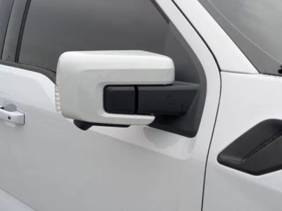 2025 Ford F-150 — photo 10 view