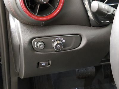 2025 Chevrolet Blazer - Photo 13