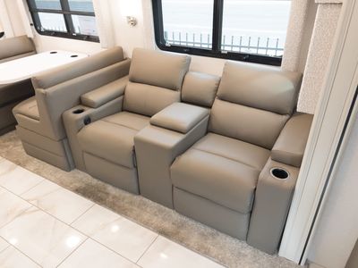 2026 Entegra ACCOLADE XL - Photo 8