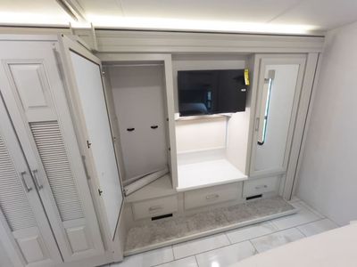 2026 Entegra ACCOLADE XL - Photo 21