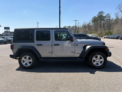 2020 Jeep Wrangler - Photo 12