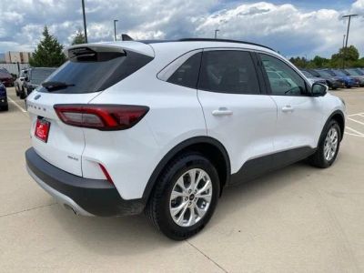 2024 Ford Escape — detail view