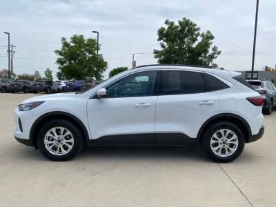 2024 Ford Escape — side profile view