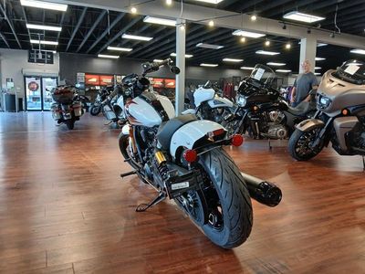 2025 Indian Motorcycle 101 Scout Ghost White Metallic with Graphics - Photo 8