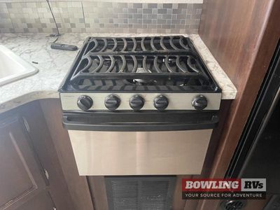 2018 White Hawk 23MRB - Photo 15
