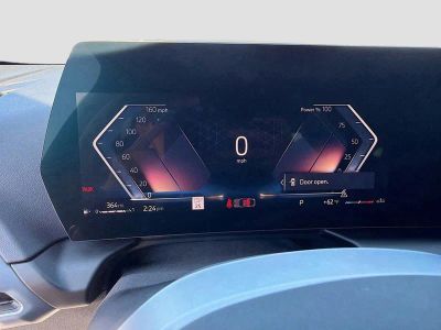 2026 BMW 2 Series — photo 37 view