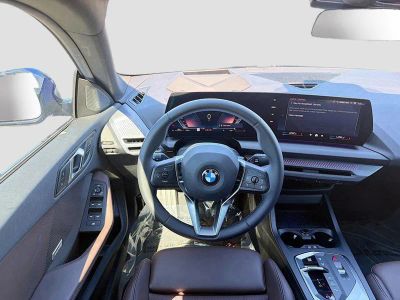 2026 BMW 2 Series — photo 17 view