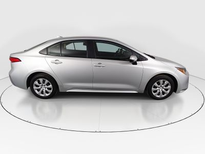 2024 Toyota Corolla — photo 8 view