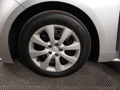 2024 Toyota Corolla — photo 10 view