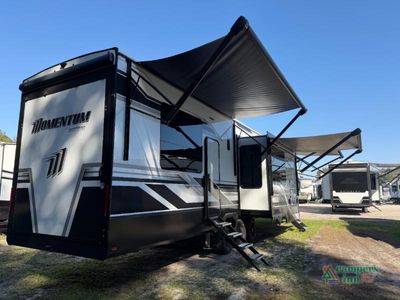 2026 Grand Design Momentum M-Class - Photo 7