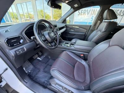 2025 Honda Pilot - Photo 14