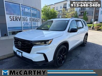 2025 Honda Pilot - Photo 1
