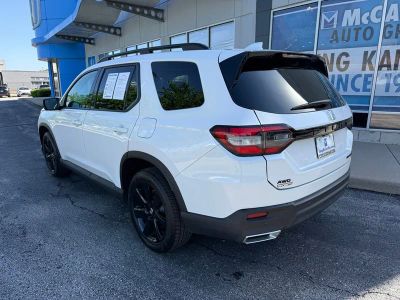 2025 Honda Pilot - Photo 13