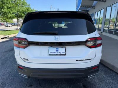 2025 Honda Pilot - Photo 12