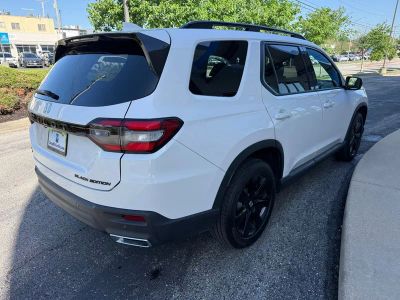2025 Honda Pilot - Photo 11