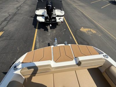 2025 Bayliner D20i - Photo 13