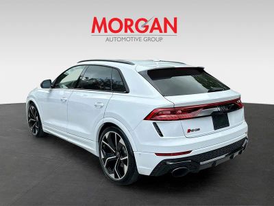 2024 Audi RS Q8 — detail view