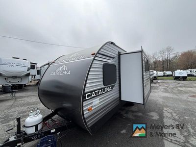 2026 Coachmen RV Catalina Summit Series 7 - Photo 9