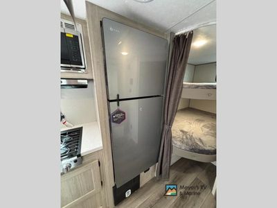 2026 Coachmen RV Catalina Summit Series 7 - Photo 22