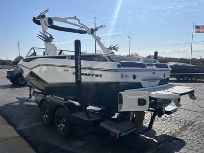 2025 Malibu Boats 22 LSV - Photo 6