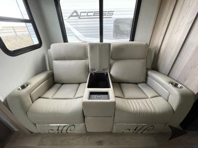 2026 Forest River RV Rockwood Ultra Lite - Photo 11