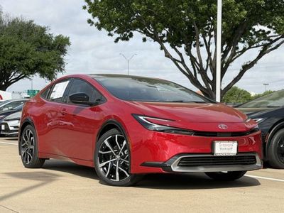 2026 Toyota Prius Plug-In Hybrid - Photo 2