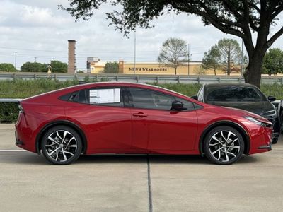 2026 Toyota Prius Plug-In Hybrid - Photo 3
