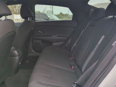 2026 Hyundai ELANTRA — photo 14 view