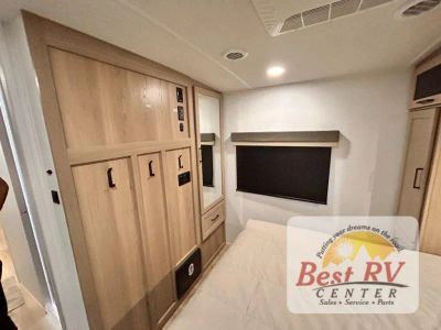 2026 Forest River RV Rockwood Ultra Lite - Photo 64