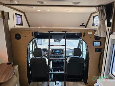 2025 Dynamax isata 3 - Photo 12
