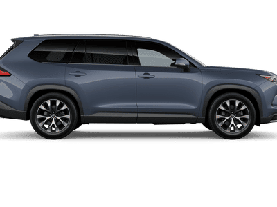 2026 Toyota Grand Highlander Hybrid - Photo 12