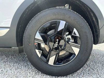2026 Kia Sportage — photo 11 view