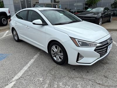 2020 Hyundai Elantra - Photo 2
