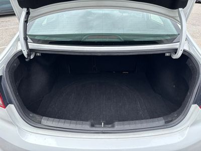 2020 Hyundai Elantra - Photo 34