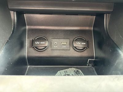 2020 Hyundai Elantra - Photo 61