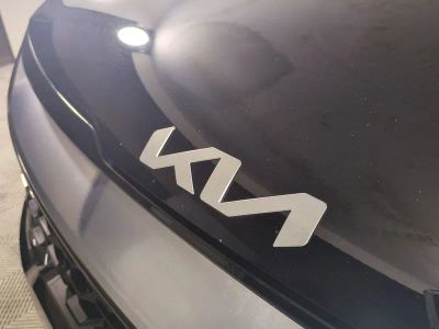 2023 Kia Sportage — photo 13 view