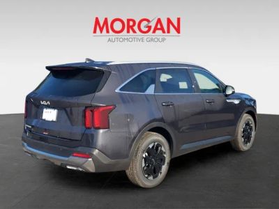 2026 Kia Sorento — side profile view