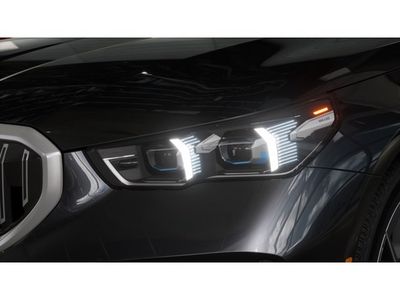 2026 BMW 5 Series - Photo 6