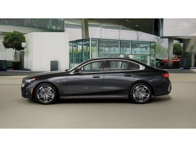 2026 BMW 5 Series - Photo 4