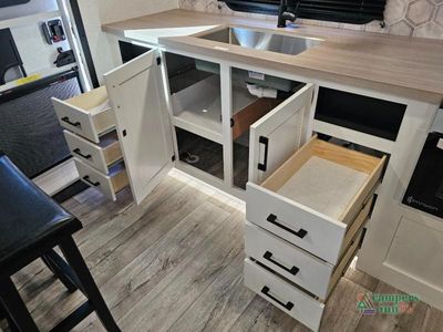 2026 Venture RV Sienna - Photo 13
