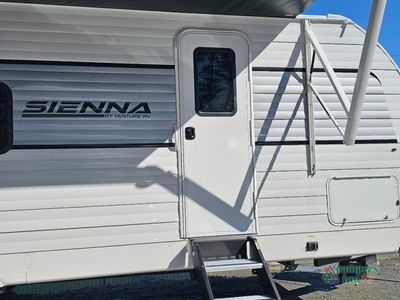 2026 Venture RV Sienna - Photo 2