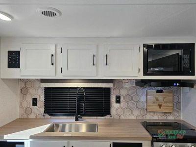 2026 Venture RV Sienna - Photo 14